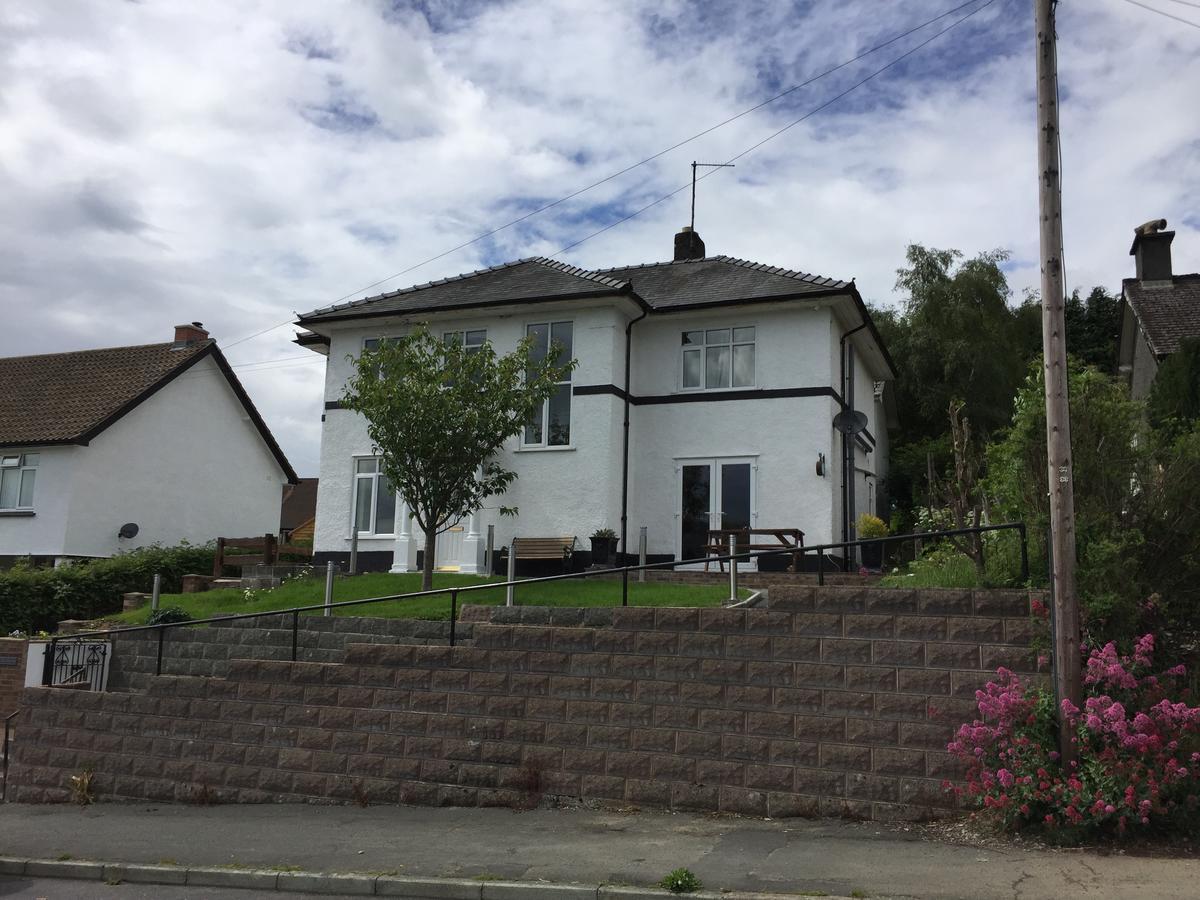 赖厄德Bryn Derwen住宿加早餐旅馆 外观 照片